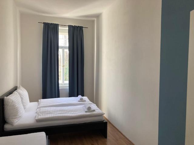 Erbenova Apartments Praga Esterno foto